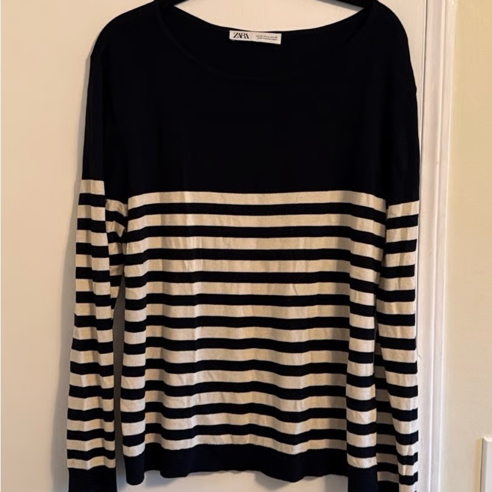 Zara Navy and Cream Striped Top